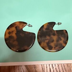 Machete Tortoise Shell Hoop Earrings